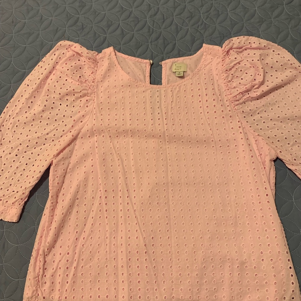 Pink shirt - Picture 3 of 3
